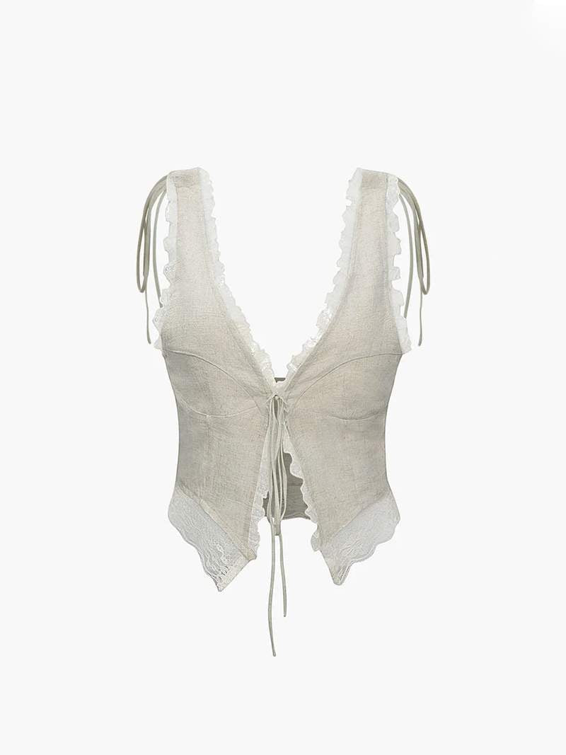 Zartes Spitzentop mit V-Ausschnitt