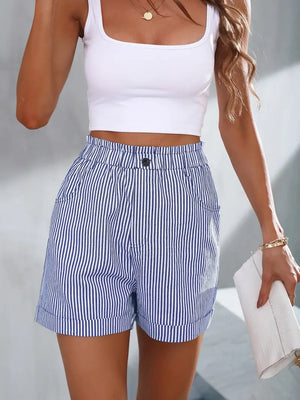 Gestreifte High-Waist Shorts mit Taschen