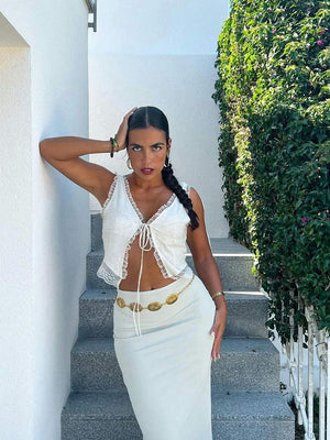 Zartes Spitzentop mit V-Ausschnitt