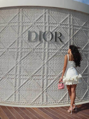 Rüschen Mini-Kleid - Ärmellos, Weiß