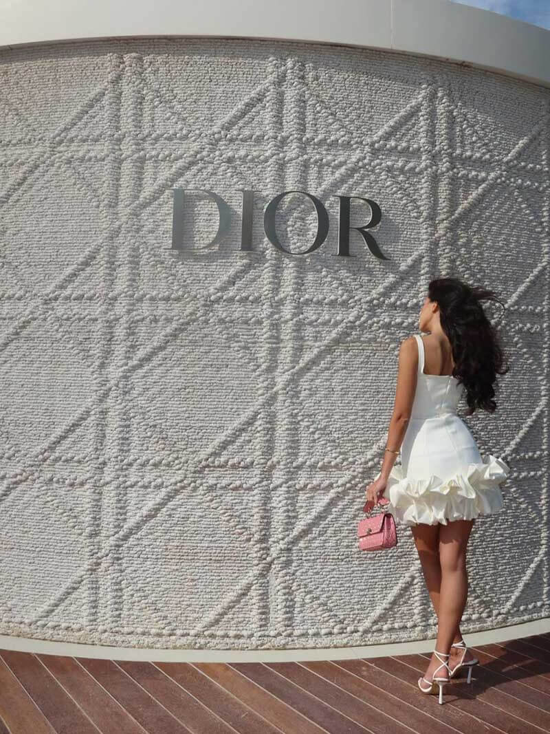 Rüschen Mini-Kleid - Ärmellos, Weiß