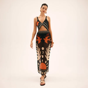 Abstraktes Maxikleid mit Keyhole Detail