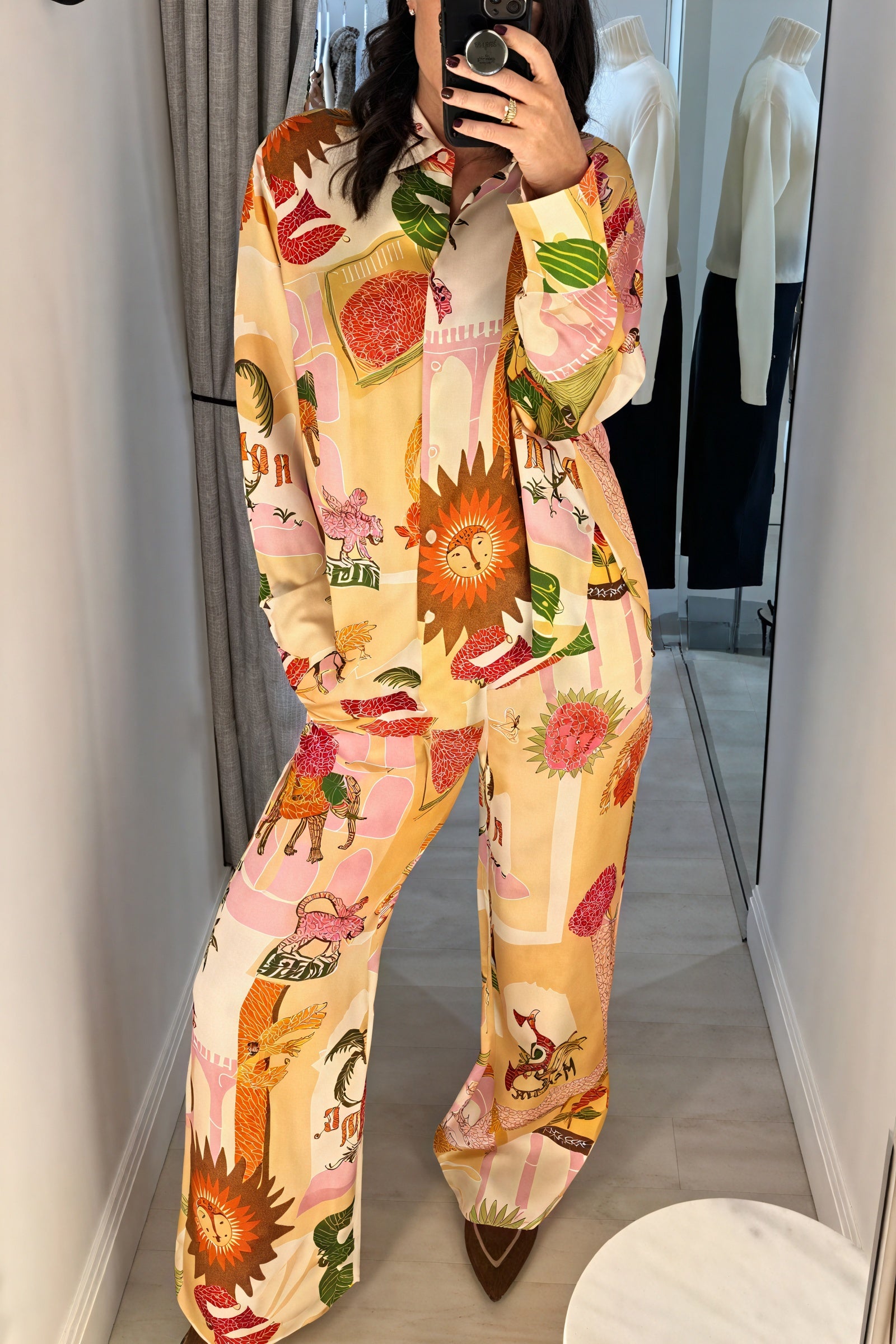 Seidenpyjama-Set - Weites Bein, Allover-Print