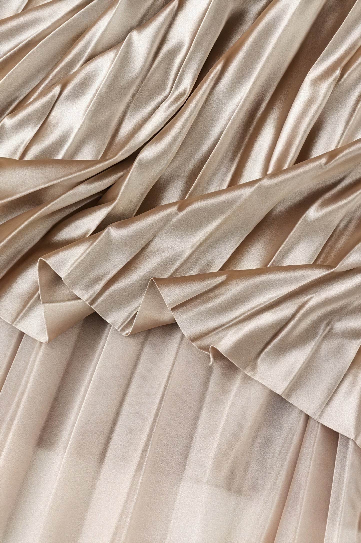 Plissee-Midirock mit Metallic-Schimmer