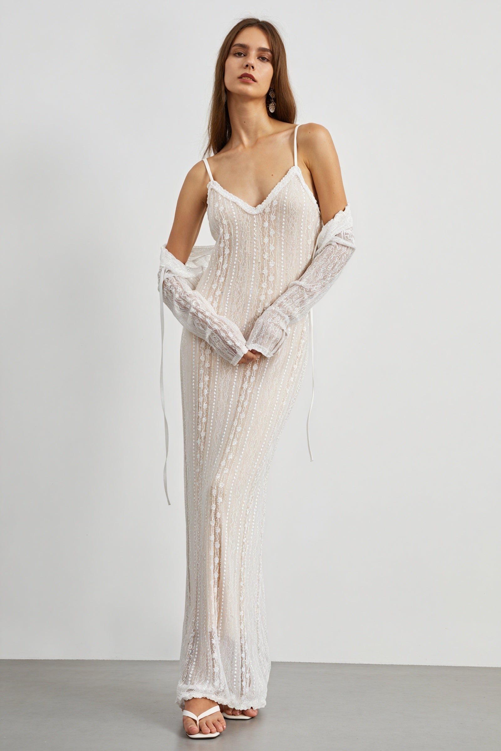 Maxi-Kleid mit Bolero - Transparent & V-Ausschnitt