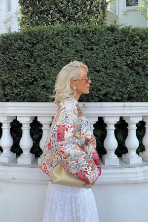 Patchwork Jacke - Blumenmuster, Gesteppt