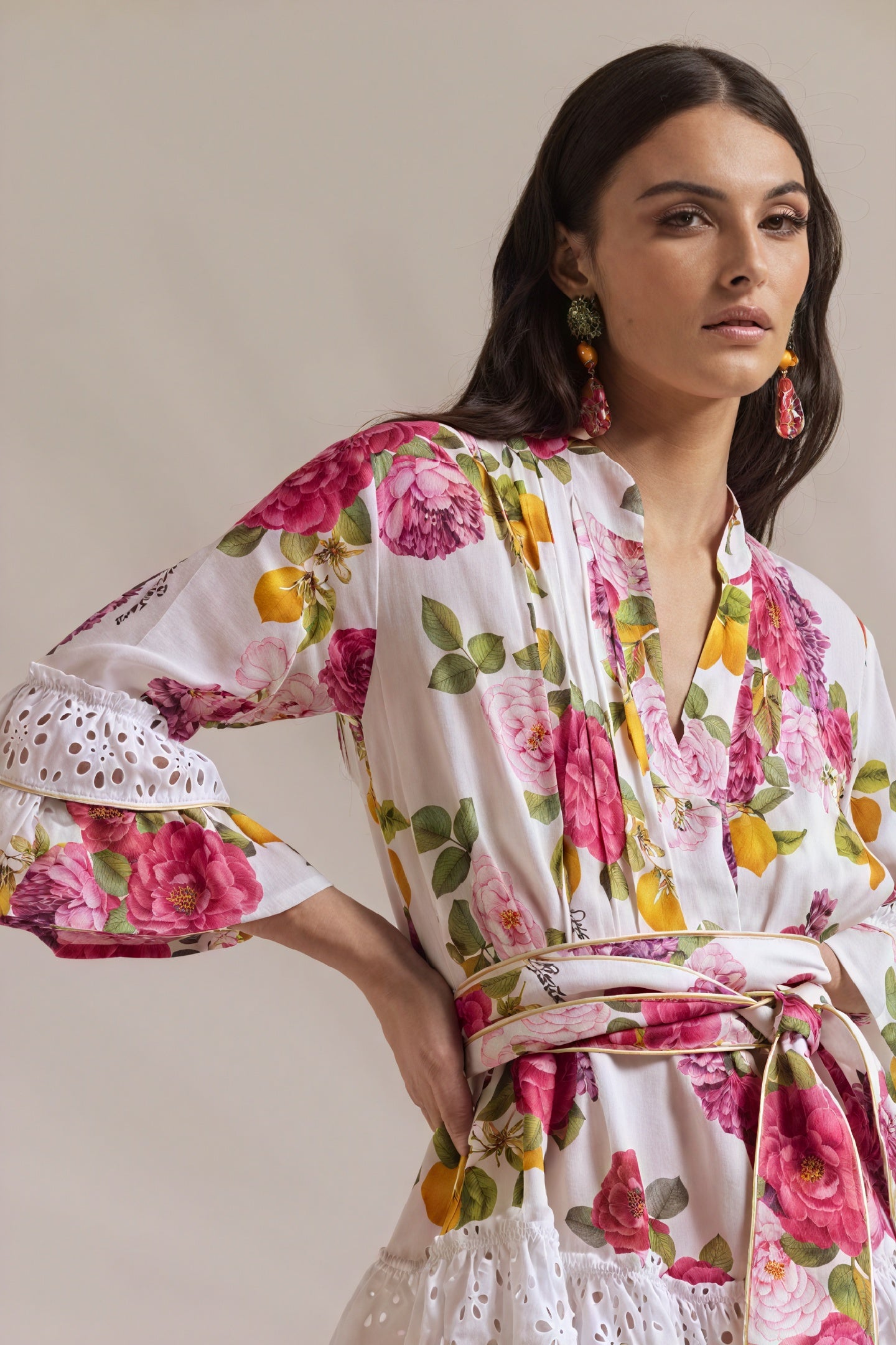 Blumen-Wickelkleid mit Rüschen