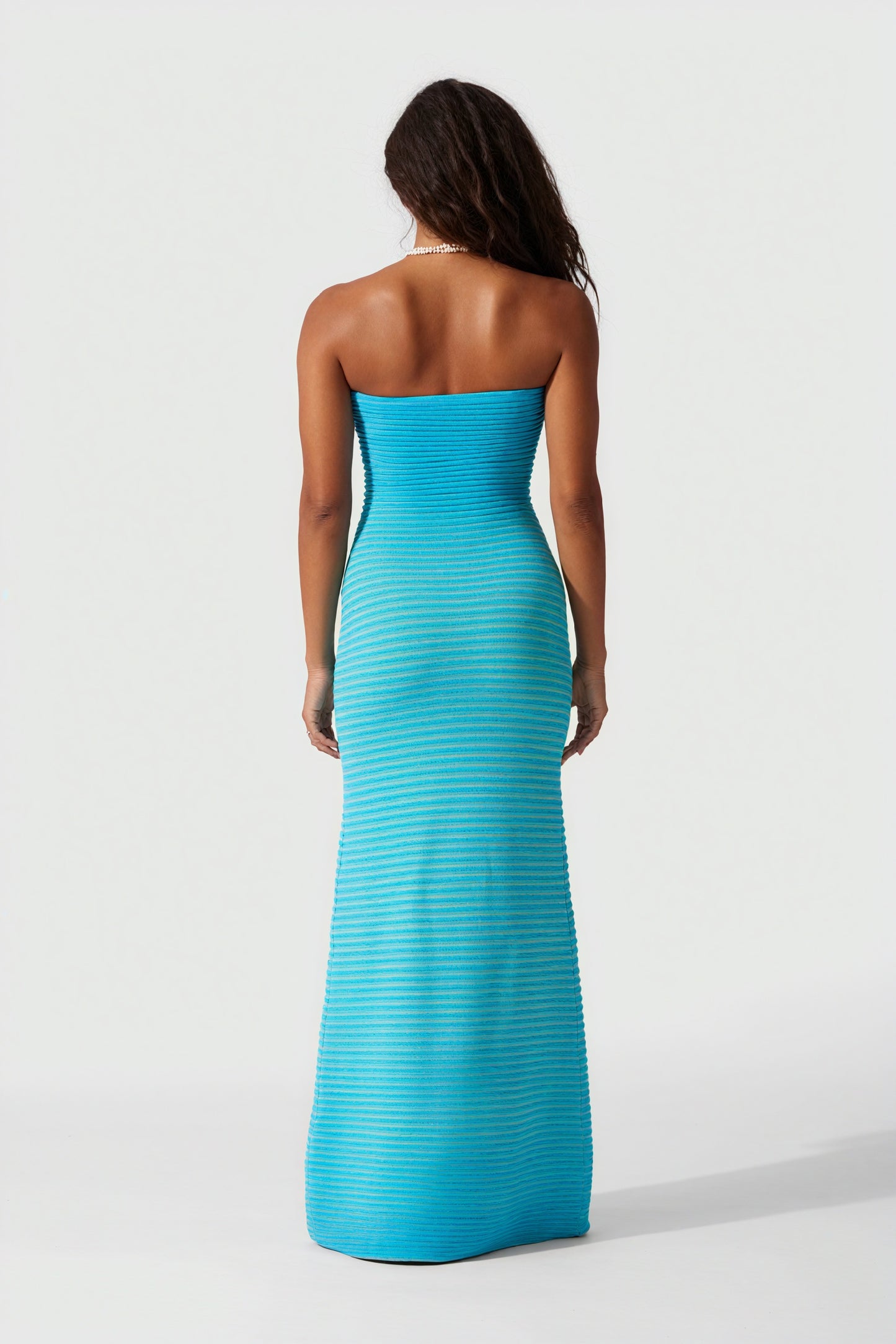 Figurbetontes Streifen-Midikleid