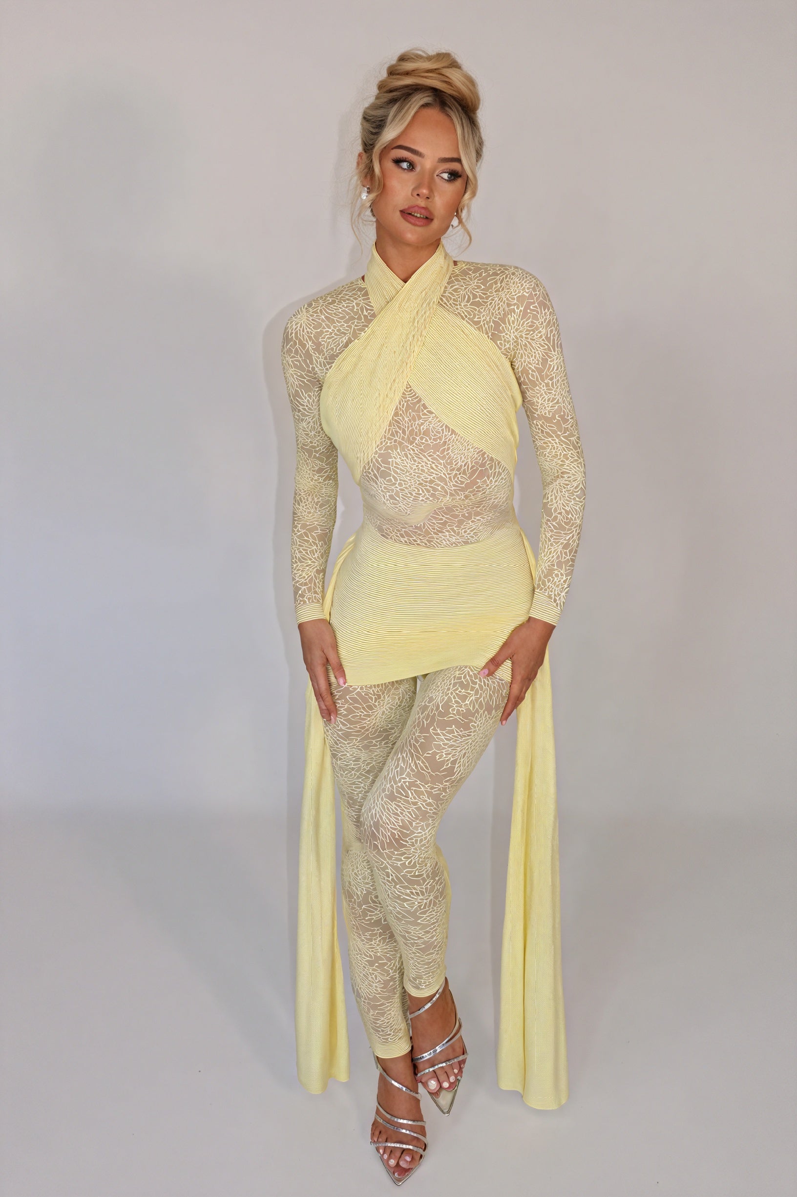 Lace Bodice Cocktail Dress with Flowing Skirt