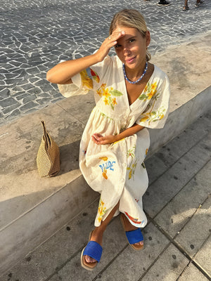 Florales Midikleid im Wickeldesign