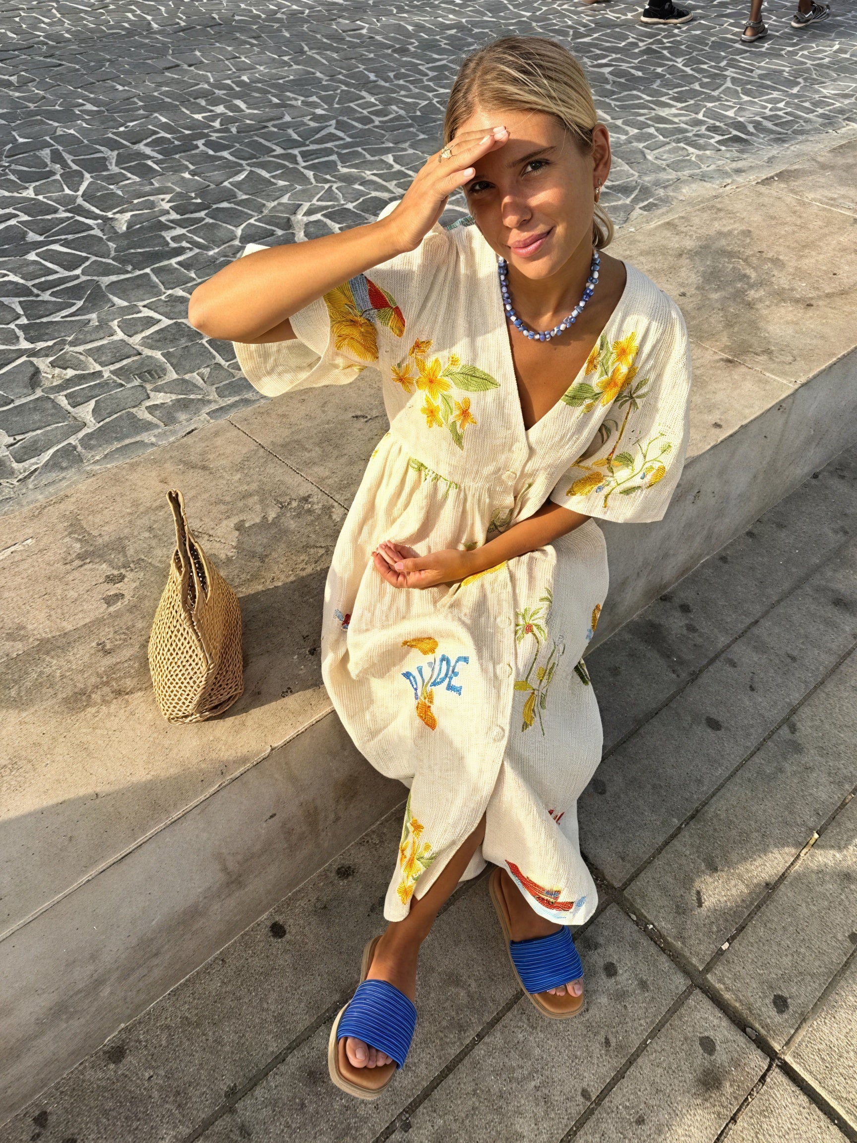 Florales Midikleid im Wickeldesign