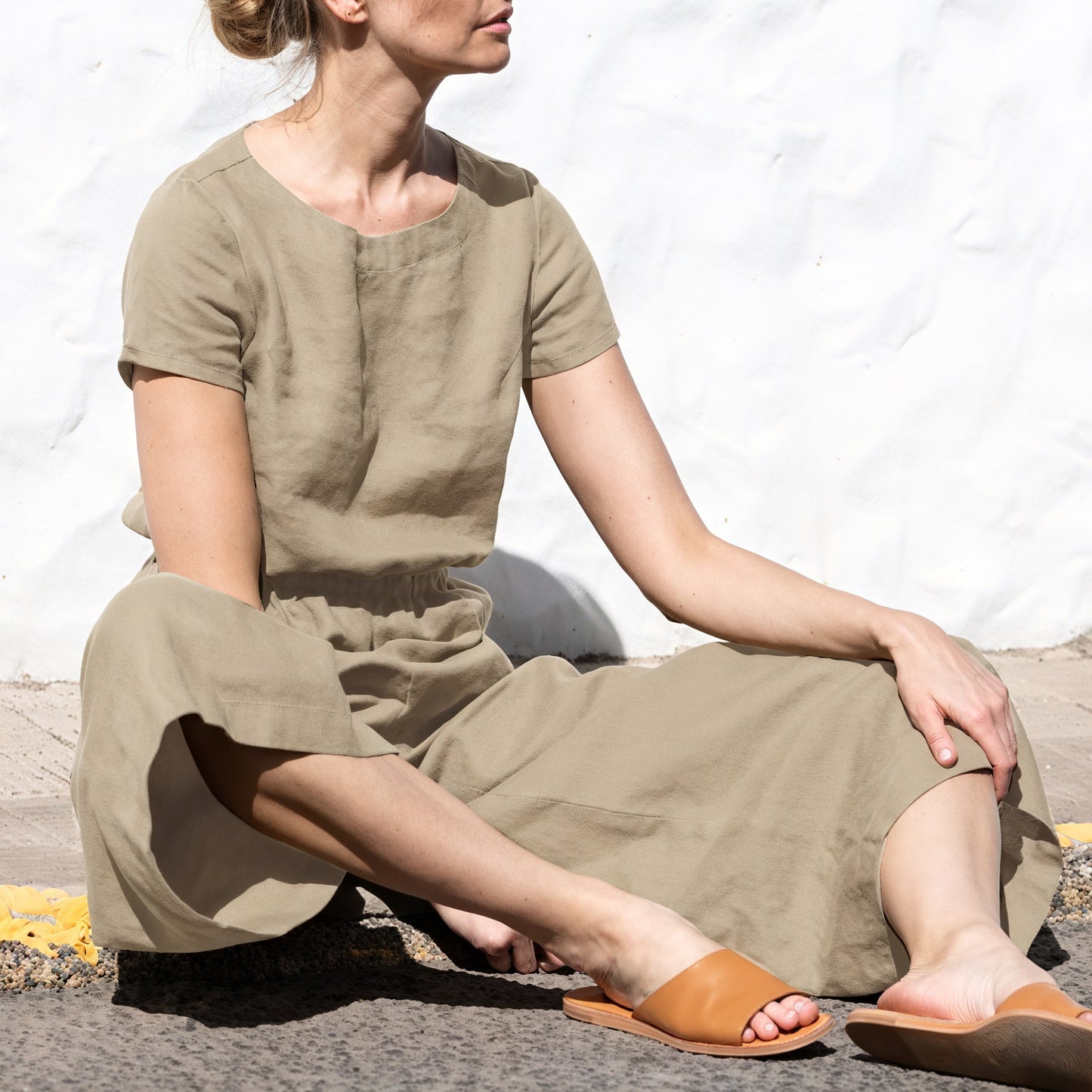 Weitbein Jumpsuit - Elastische Taille, Leinen