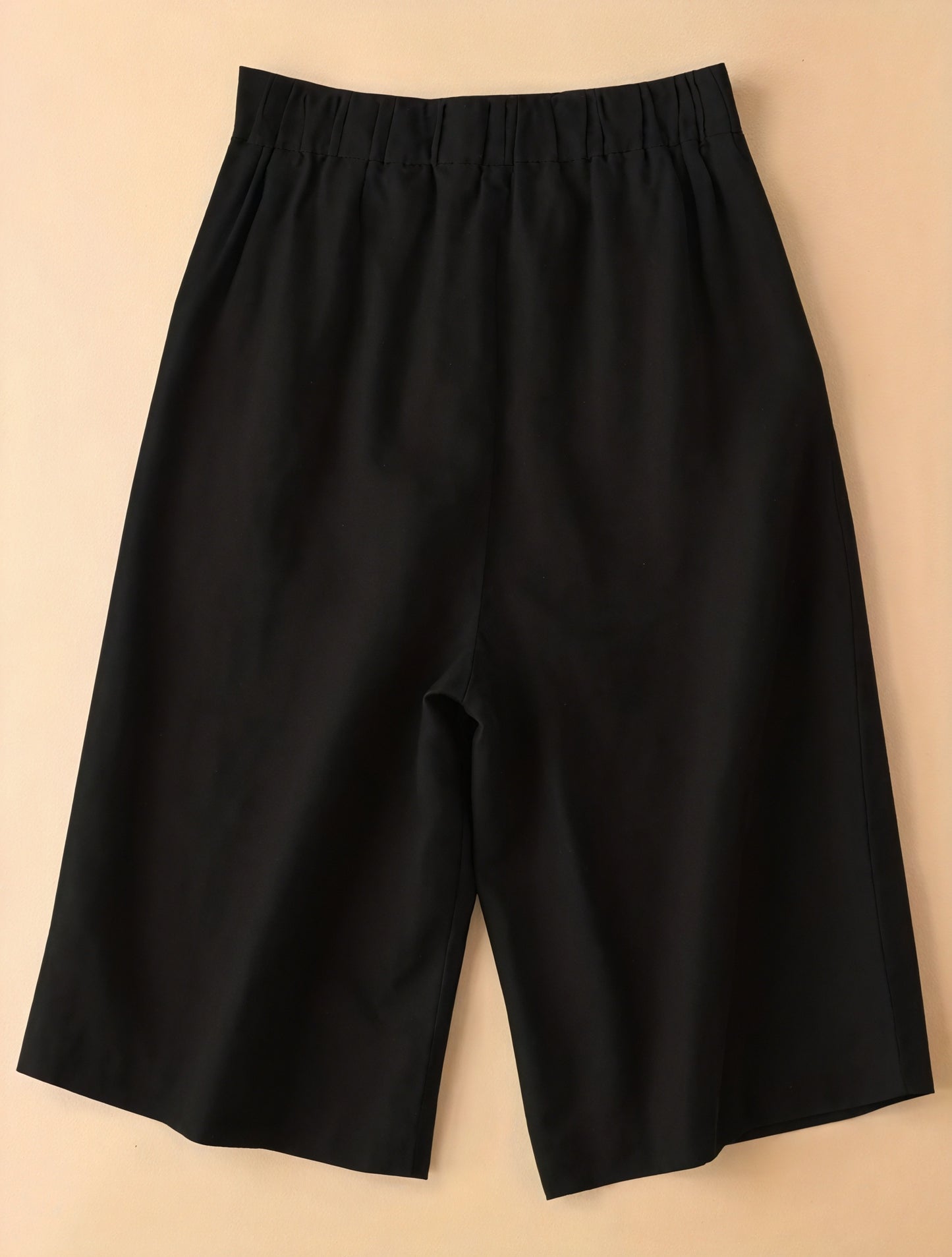 Weite Culottes - Hohe Taille, Bundfalten
