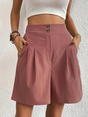Weite High-Waist Shorts mit Knopfdetail