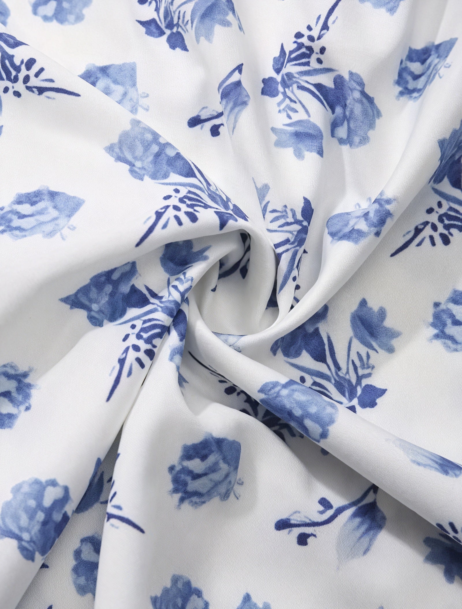 Geblümtes Maxikleid mit eckigem Ausschnitt, Puffärmeln, Bindedetail & hohem Schlitz – Romantischer Sommer-Look-82654-518e01ee-9ec9-4c81-8ae4-bf7a0457f694