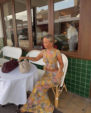 Damen Zweiteiler Set – Blumenprint Crop Top & Fließender Maxirock-83559-6dba7c4c-8bf4-43d2-8f3f-9612af9fb6d2