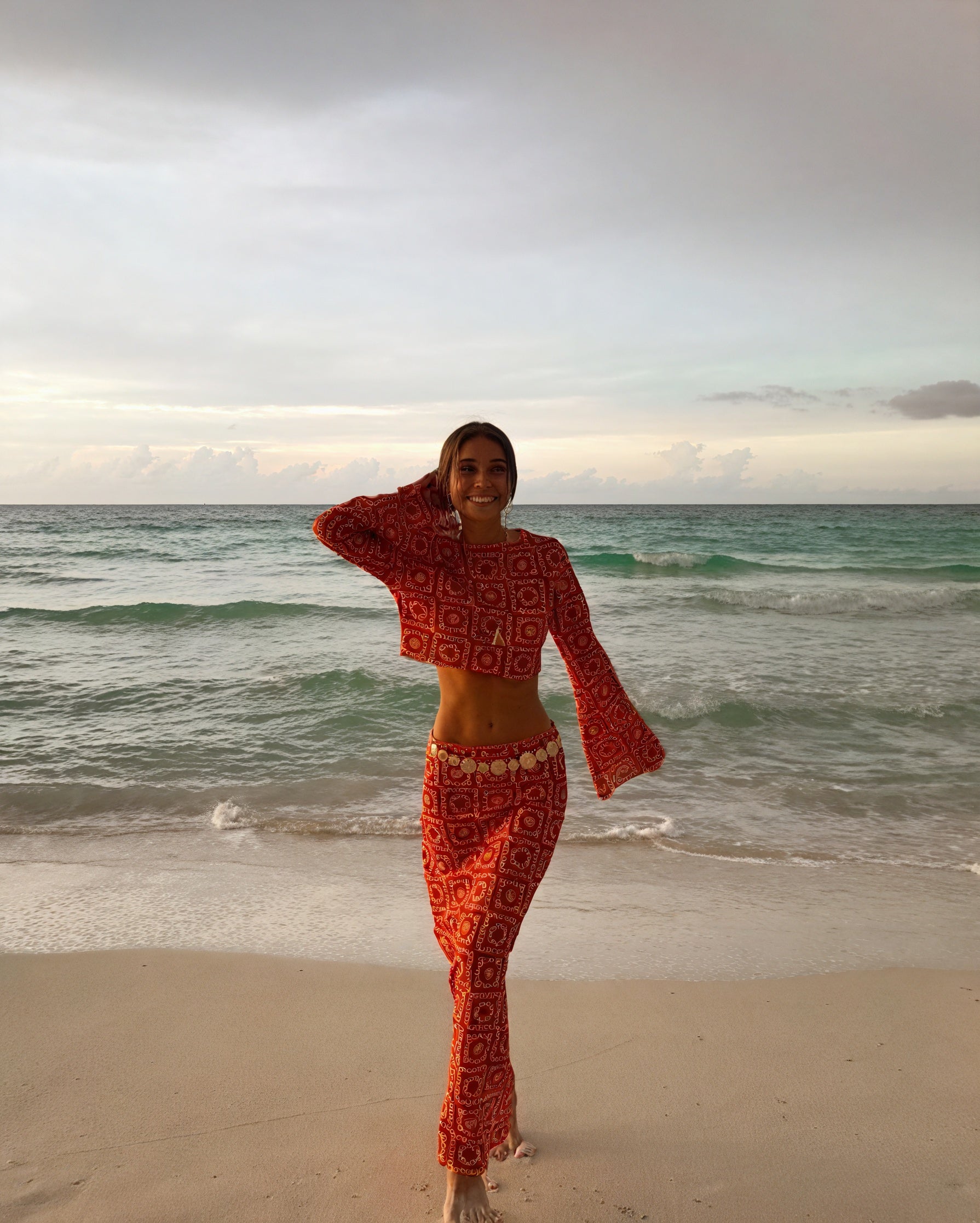 Damen Zweiteiler – Häkel-Crop Top & High-Waist Hose, Zweifarbig, AVA MODA-83575-b156363d-2fd4-4f99-8f16-c89abd89364d