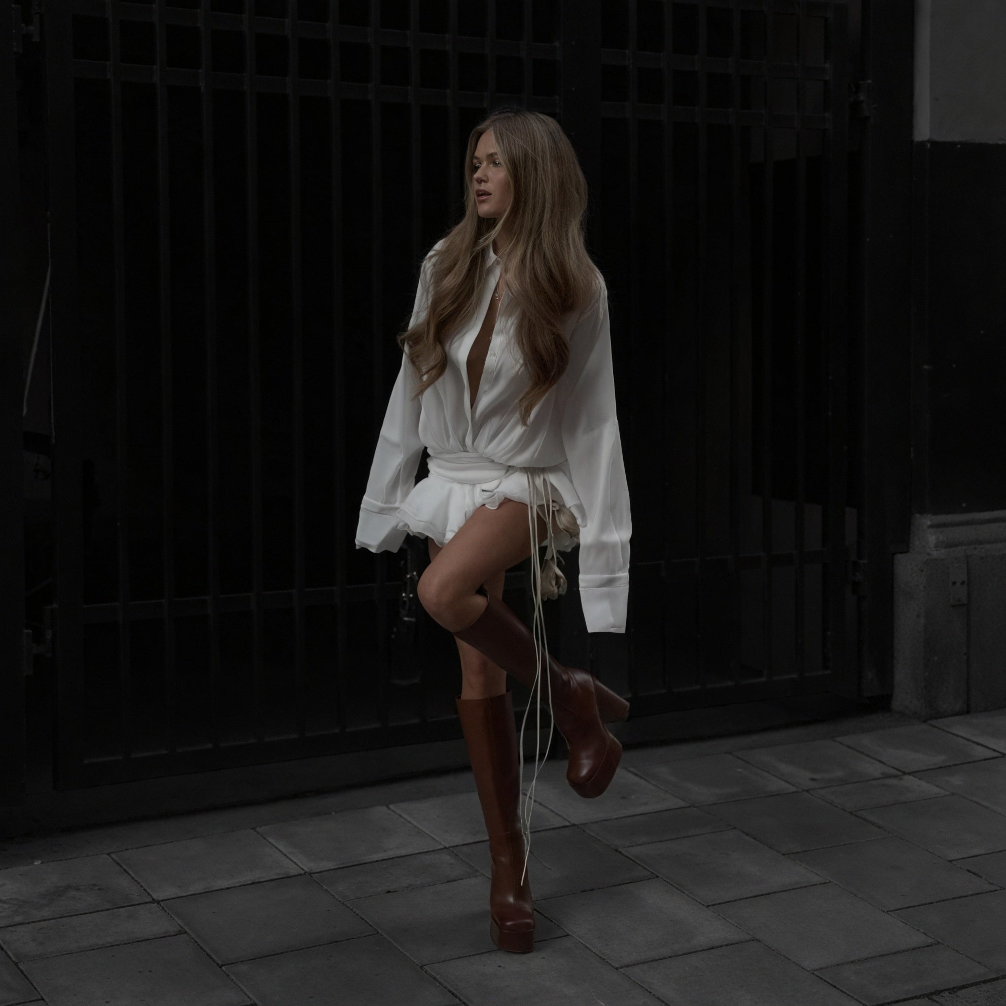 Damen Hemdblusenkleid Weiß Langarm mit Knopfleiste Elegant, AVA MODA-83661-7618abd9-a467-414f-b924-28a429e8daaa