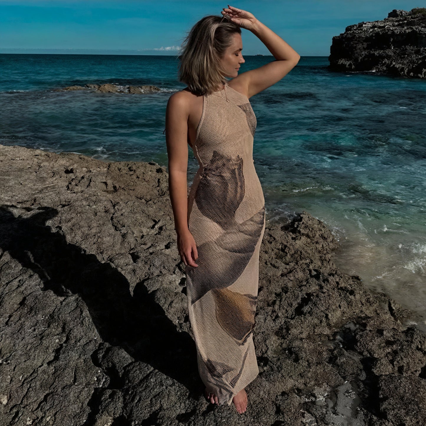 Damen Maxikleid – Halterneck, Einzigartiger Print, Strukturiert, Bodenlang, Leicht-83816-c102dc19-a8a1-4a7d-ad77-948b69298a8e