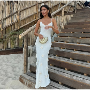 Damen Weißes Blumenkleid mit Blumenstickerei und Spaghettiträgern-83821-dad22eff-0459-438c-8966-a964ec7cc8d3