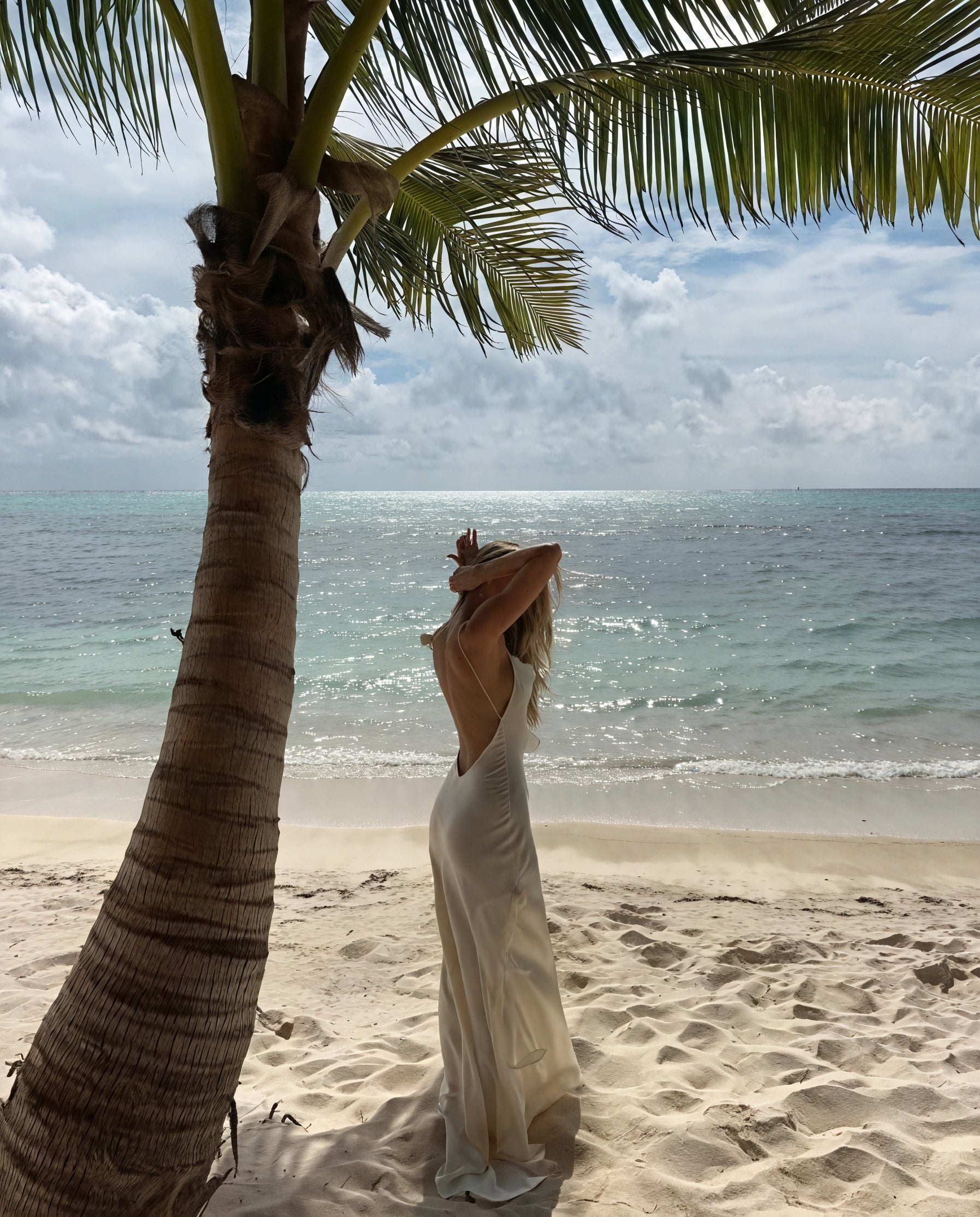 Damen Maxikleid – Satin, Wasserfall-Ausschnitt, Spaghettiträger, Bodenlang-83831-22e3714e-0d02-476b-bb65-9f314f6ce410