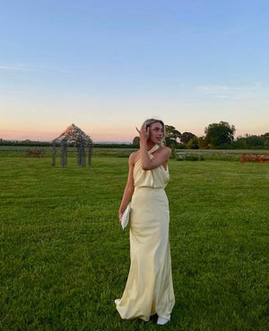 AVA MODA Damen Maxikleid – Elegantes Satin, Neckholder, Fließende Silhouette-83281-8b9eeda0-0640-4fb9-ba98-7ecc765d626e