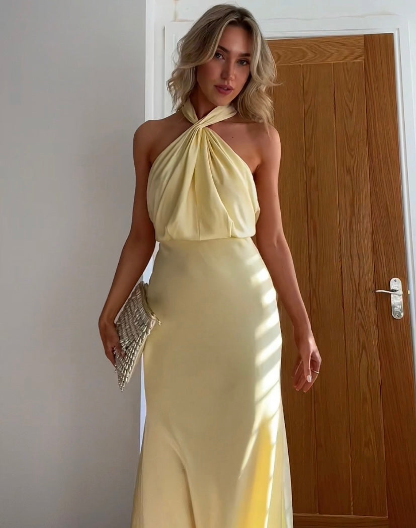 AVA MODA Damen Maxikleid – Elegantes Satin, Neckholder, Fließende Silhouette-83281-8c6d6ffc-8040-4b6a-96c5-e2421c9ca7f8