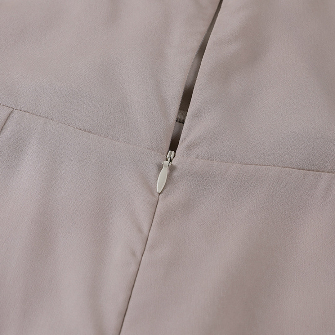 Maxikleid mit Schlitz & Wasserfallausschnitt