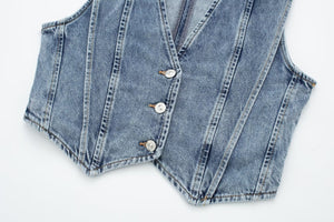 Figurbetonte Jeansweste mit Knopfleiste