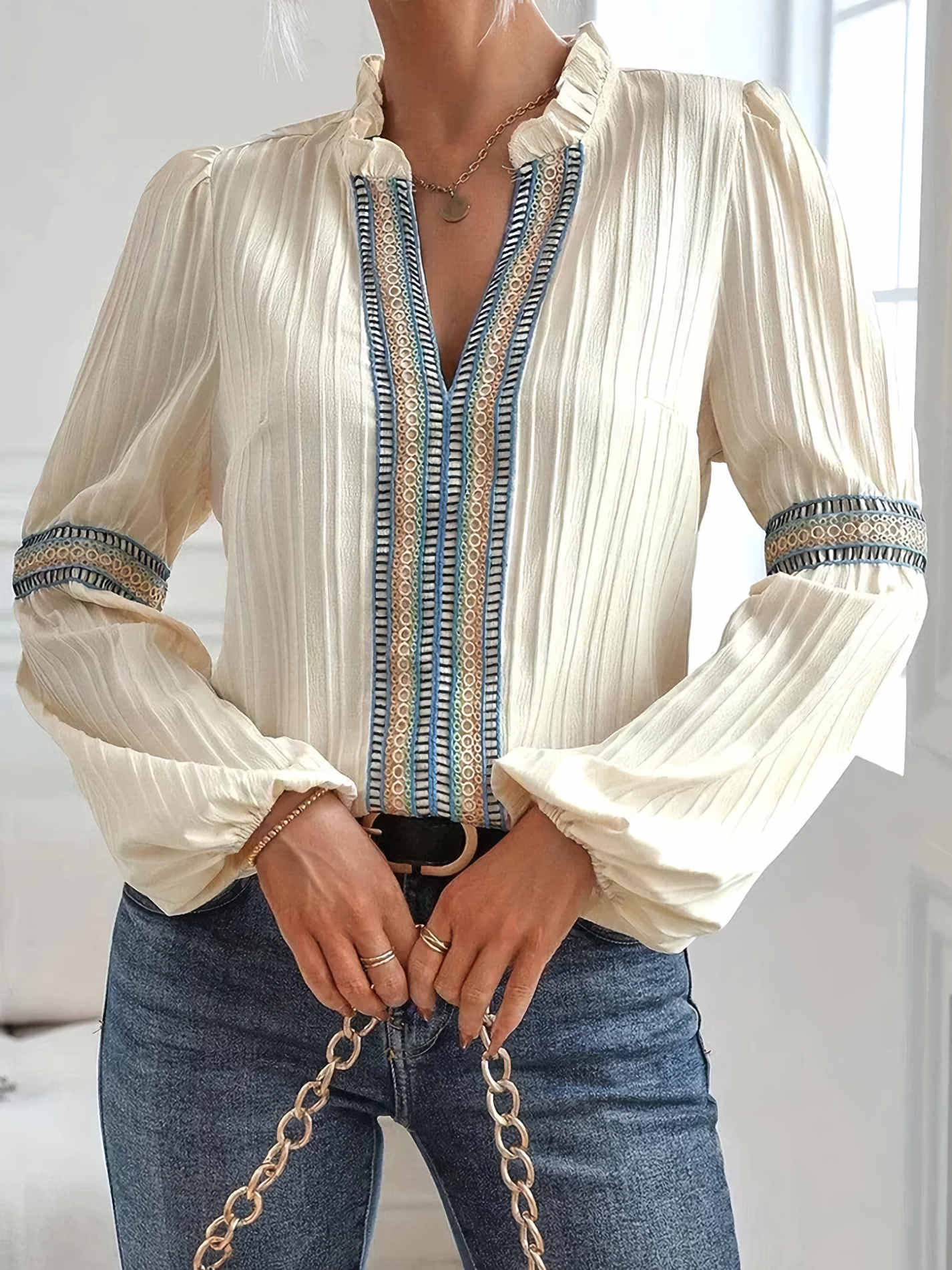Embroidered Puff Sleeve Blouse