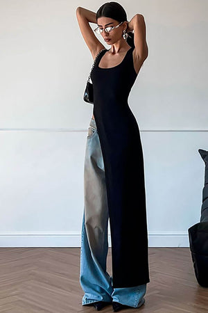 Figurbetontes Top mit hohem Schlitz